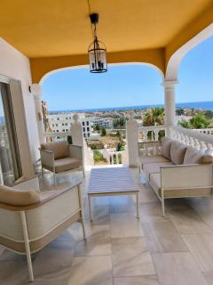 Large Family Villa 500m From Beach with Stunning Views - 8