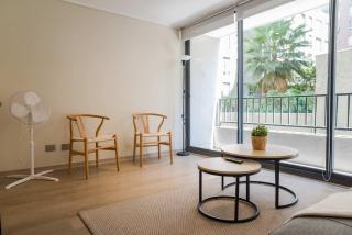 Stylish 2BR in Santiago with Balcony 5 guests - 2