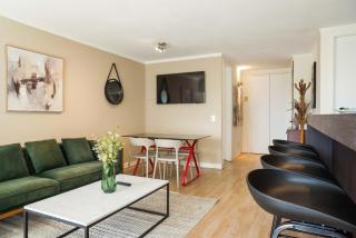 Las Condes Modern Apartment 2BR2BA Pool & Views - 3