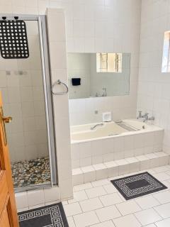 The Pele Guest House - 8