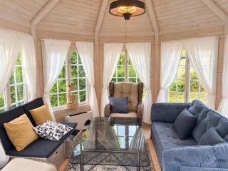 Cozy Waterfront Cabin with Wood-Fired Sauna - 9