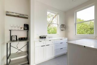 East Austin Tiny Home - 4 Mi to Dtwn! - 1