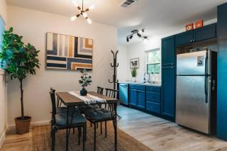 4 Mi to Downtown Austin! Quiet & Quaint Home - 1