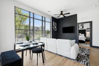 12 mins to World Cup 2BD Luxury Corner Suite - 9