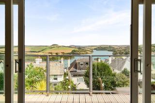 Newly Renovated Home, Salcombe Sea Views - 7