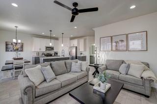 Private Hot Tub, Fire Pit, BBQ, Heated Pool - Near Zion - 9