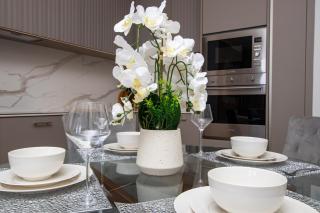The Velaris Suite - 8