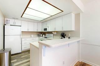 Sea Colony Tennis 1st floor condo with tennis court sauna & pool - 4