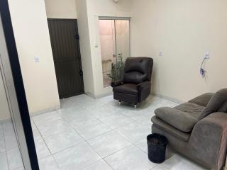 Quarto confortável - sem garagem - 0