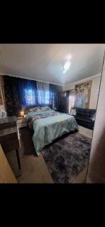 Zee's apartment - 1