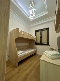 Apartment overlooking Tashkent City Park - 7