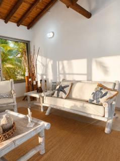 House on El Francés beach, oceanfront - 2