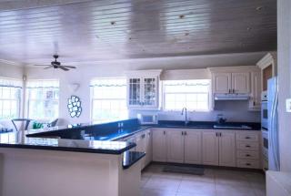 Beautiful 6 Bedroom Villa - Amazing Sea Views - 5