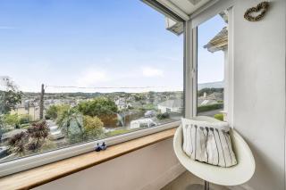 5 Bed House - Sleeps 15 - Pets - Garden - Parking - 4