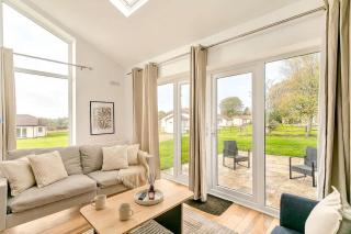 Bright & Modern 2BED Holiday Chalet nr Sidmouth - 4