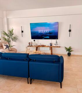 Costa del sol 2 Penthouse Apartment Beachfront Entire unit plus your choice to use 1 2 or 3 bedrooms - 3