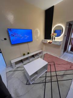 Stunna Nest - 8