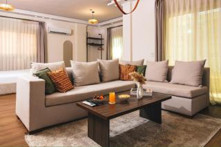 VIOLA by Elegant Hospitality - near Waterway Mall - 0