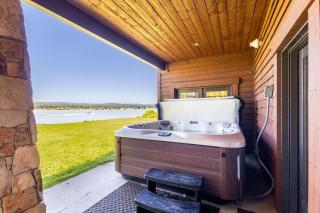 Sandy Beach Lodge-Lakefront - 6