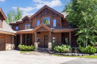 Sandy Beach Lodge-Lakefront - 3