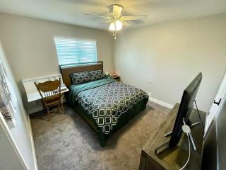 Clubhouse 1316 - Suite 1 in Shared Home - Tempe - 2