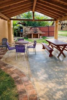 Villa en Medio de la Naturaleza con Planta Eléctrica - 3