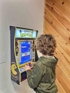 BearHug - Game Room, Pool, Hot Tub! - 5