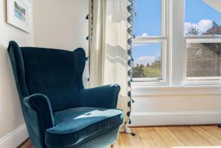 Charming Pet-Friendly Home in NE Portland - 2