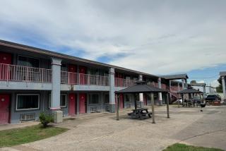 Blue Way Inn & Suites Houston Katy Rosenberg - 6