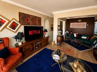 Stylish Zayed Retreat Private Terrace King Bed - 0