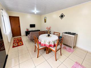 Casa completa, Até 7 hóspedes, com Garagem, Prox EcoPark - 0