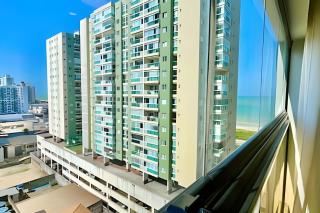 Vista Oceânica 2 quartos com suíte na praia - 5