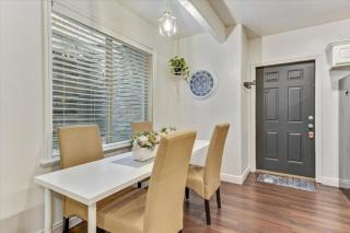 Hillside Haven-Massage-Patio - 1