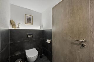 Boutique stay Einsiedeln I Lake & Whirlpool I Zurich - 3