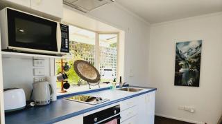 Nelson Beachside Retreat - a unique location - 3