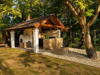 Mayer Wood Residence - 5