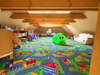 Mayer Wood Residence - 1