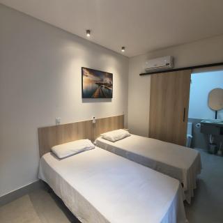 Brissac Flats - 7