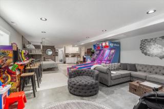 Level Up Lodge-Arcade-Hottub - 9