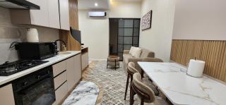 Black stone apartment - 7