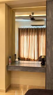 Elite 1BHK, Stylish & Private, H-13 - 2