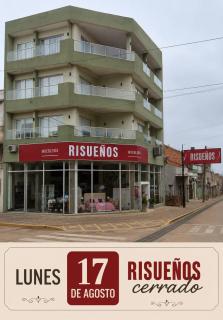 Risueños - 7