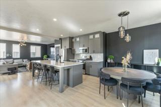 Onyx Oasis-2 Car Garage - 9
