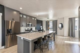 Onyx Oasis-2 Car Garage - 3