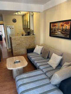 Comfortable stay in Charilaou - Thessaloniki - 9