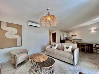 Caribela Beach, fews steps from Orient Bay beach - 2