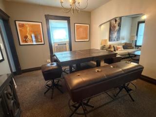 3BR Detroit Home | Backyard | Sleeps 6 - 9