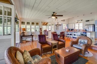 Walk to Beach: Paniolo Hale Townhome w/ Ocean View - 7