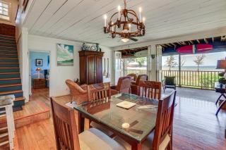 Walk to Beach: Paniolo Hale Townhome w/ Ocean View - 3