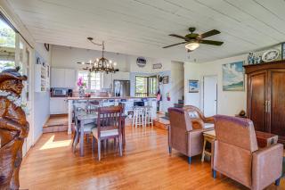 Walk to Beach: Paniolo Hale Townhome w/ Ocean View - 4